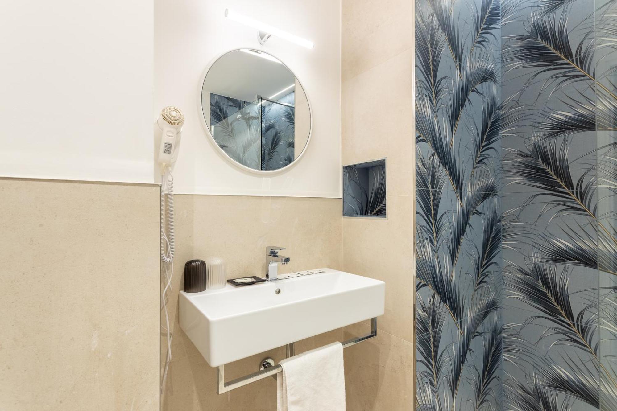Magnini Rooms Кальярі Екстер'єр фото